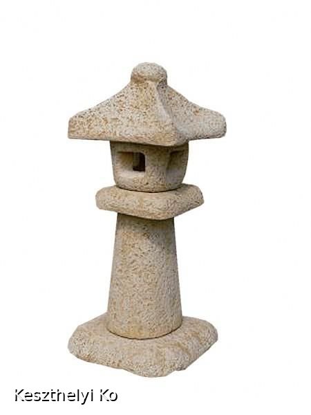 kerti lámpa,beton lámpa,kőlámpa,díszlámpa,japán kerti kő lámpa,japán lámpa